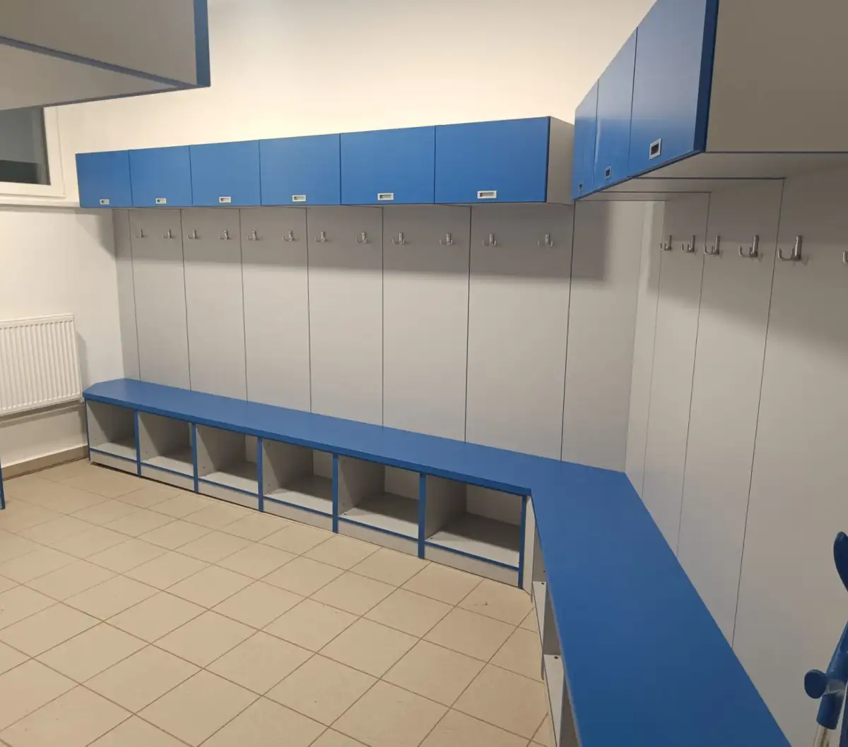 REKONSTRUKCE KABIN| Půlka je za námi