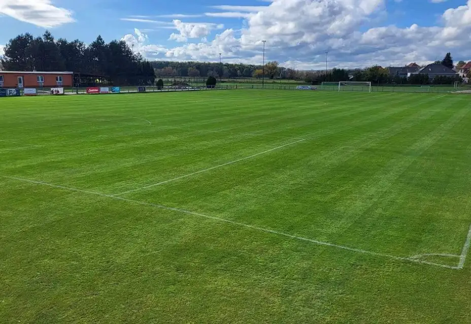 A TÝM| Z Nedakonic vezeme pouze bod