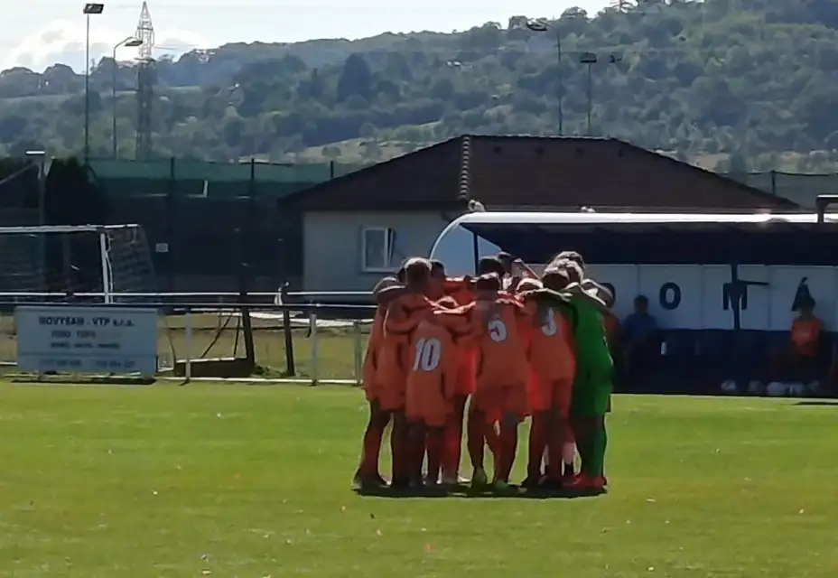 U13, U15| První soutěžní utkání dopadlo na půl